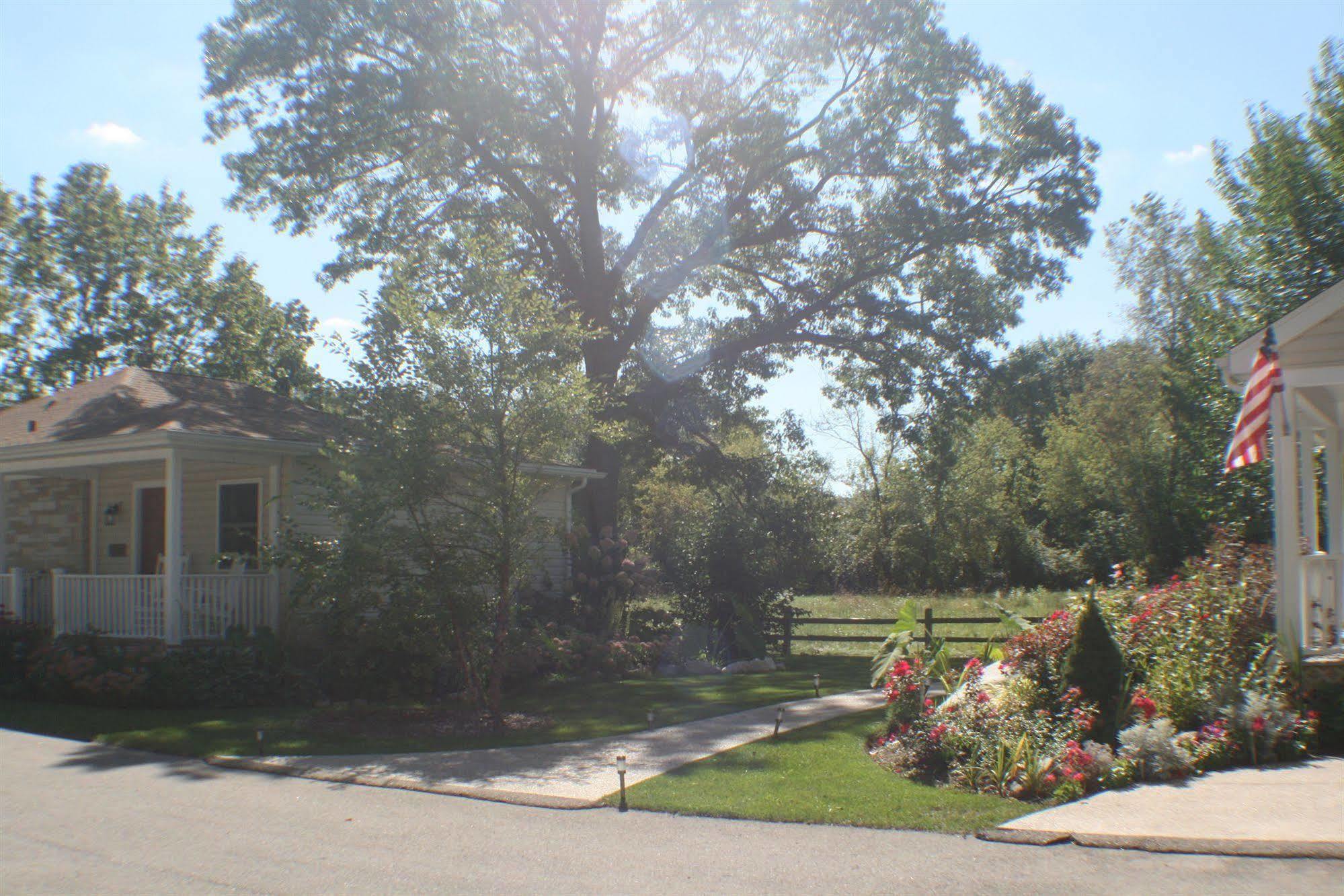 Seven Oaks Bed & Breakfast Lake Geneva Extérieur photo