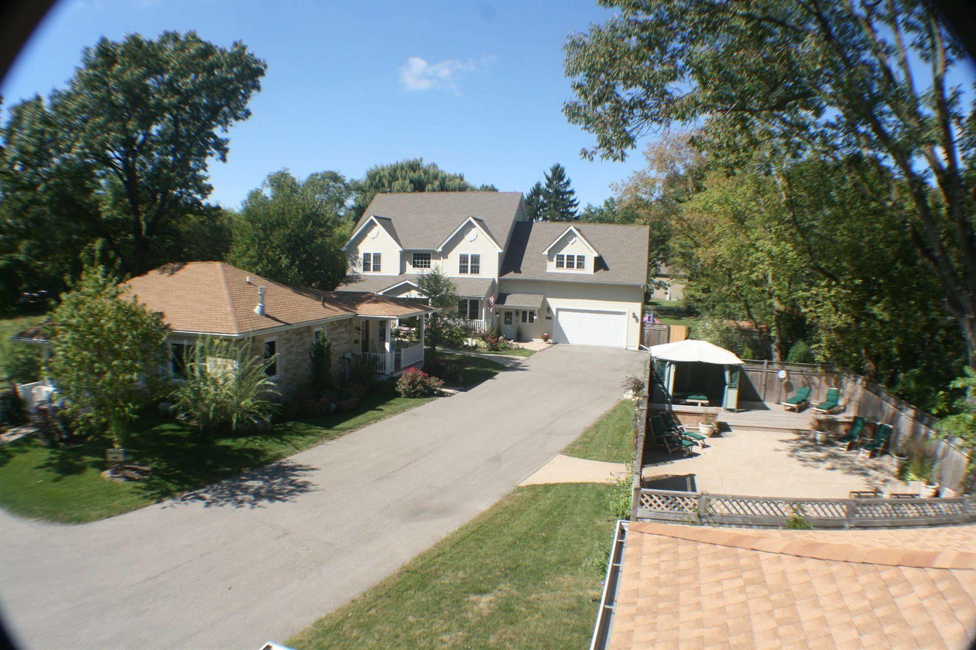 Seven Oaks Bed & Breakfast Lake Geneva Extérieur photo