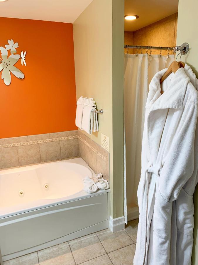 Seven Oaks Bed & Breakfast Lake Geneva Extérieur photo