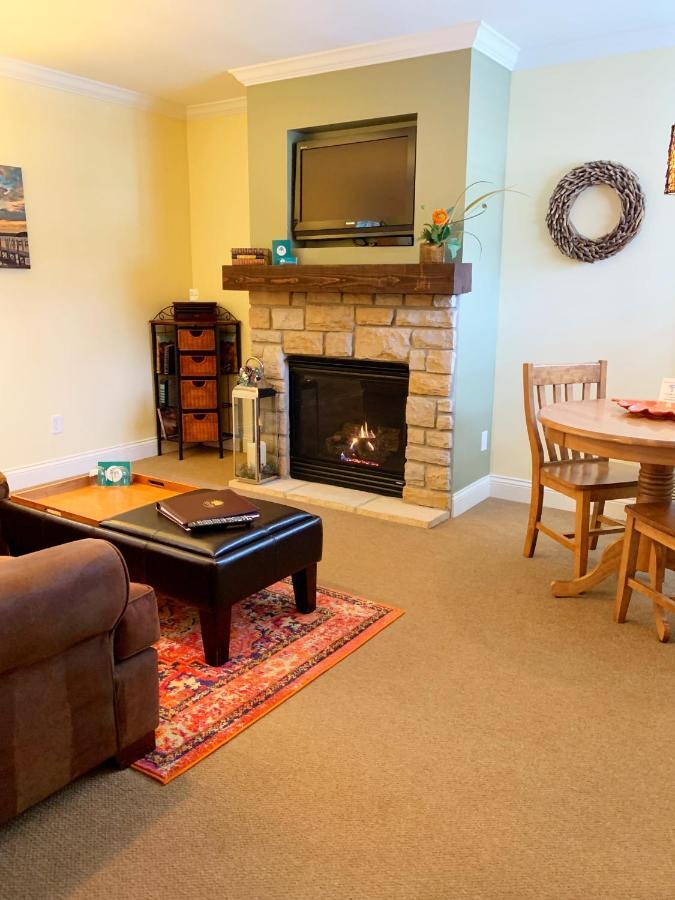 Seven Oaks Bed & Breakfast Lake Geneva Extérieur photo